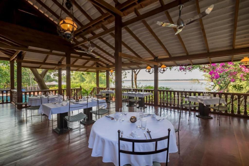 Le Relais De Chhlong Hotel Kratie Exterior photo