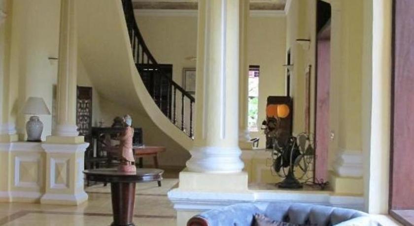 Le Relais De Chhlong Hotel Kratie Exterior photo