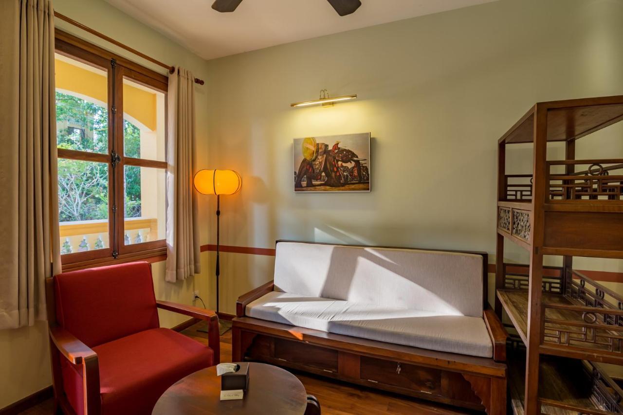 Le Relais De Chhlong Hotel Kratie Exterior photo
